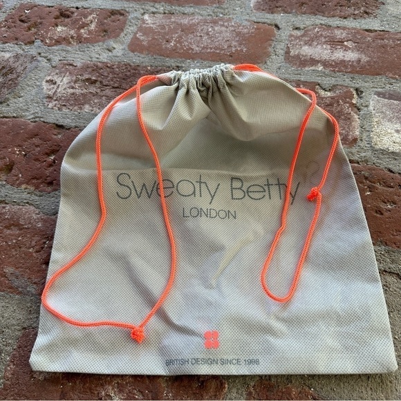 SWEATY BETTY LONDON 12" x 14" Grey Drawstring Dust Gym/Shoe Bag Exercise Yoga - Picture 10 of 10